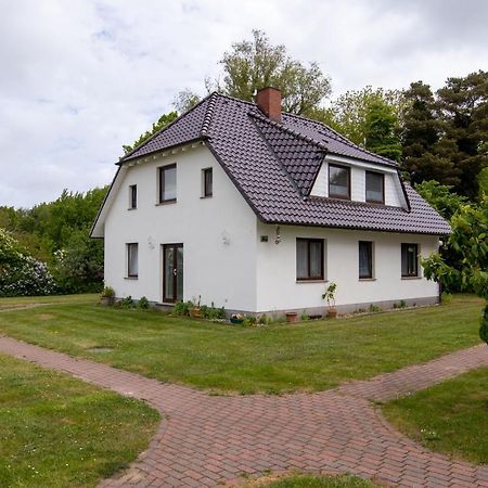 Urlaubs-Appartement Am Dorfrand Wieck auf dem Darss Dış mekan fotoğraf